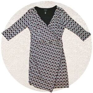 White House Black Market Faux Wrap Dress 3/4 sleeve Black / White / Red Size 14